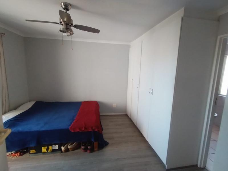 To Let 1 Bedroom Property for Rent in Harbour Island Western Cape